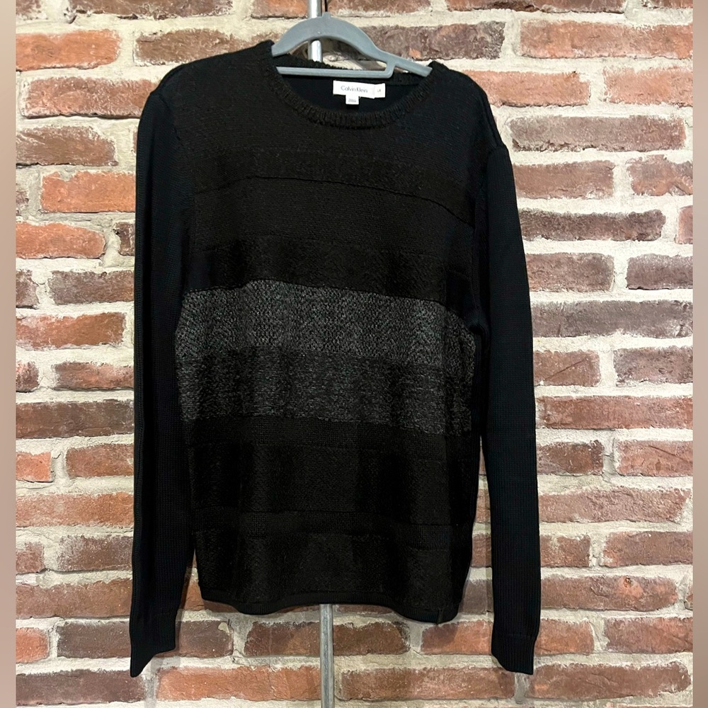Calvin Klein Large Black and Gray Sweater